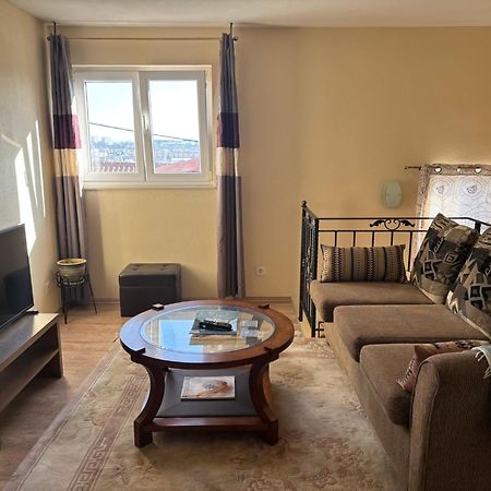 Relax And Explore, Alva Apartment Σολίν Εξωτερικό φωτογραφία